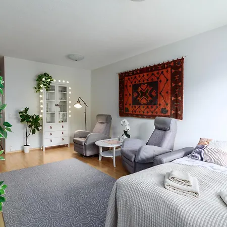 Apartman Spacious 1br In Centre Of With Free Parking *